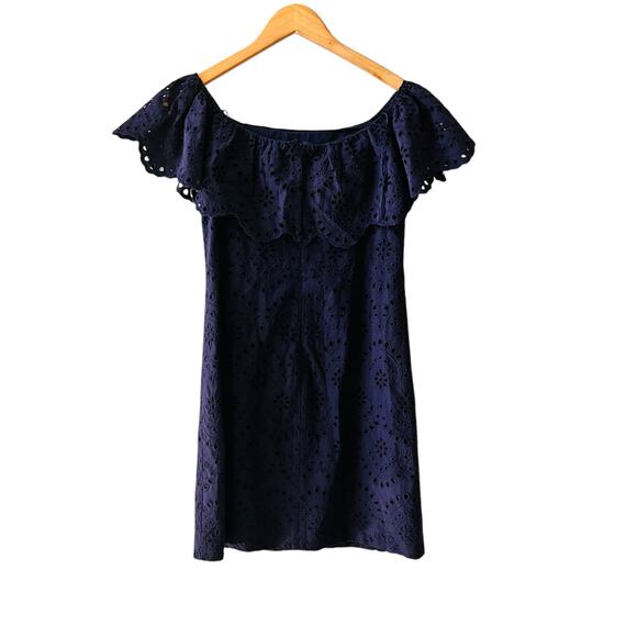 Cynthia Steffe Eyelet Lace Off Shoulder Dress Size 6 Navy - Picture 3 of 6